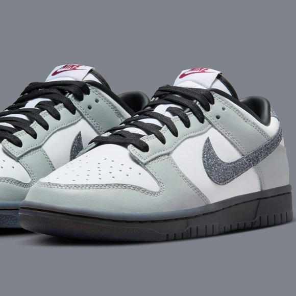 Nike Dunk Low LX WOMENS - Picture 3 of 3